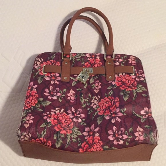 Gorgeous floral purse - Picture 2 of 4